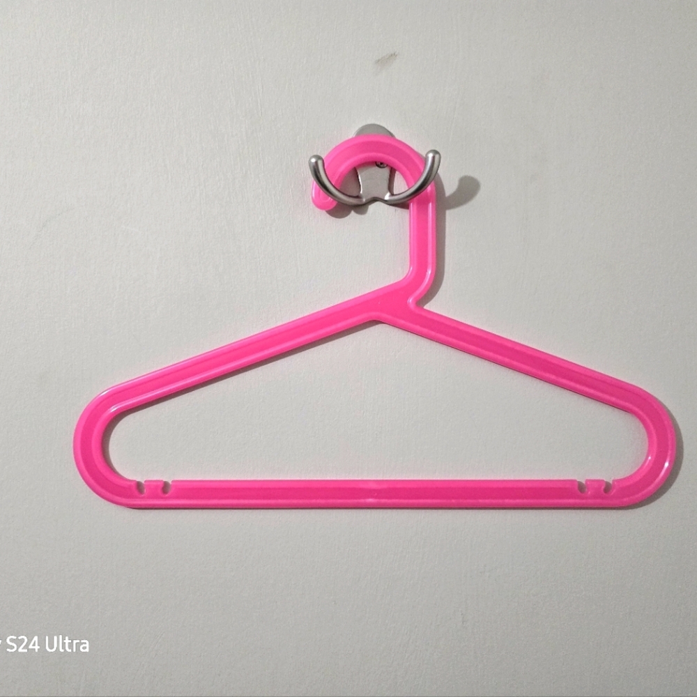29 IKEA kids hangers PINK